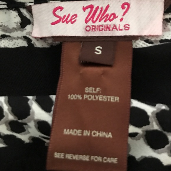 TROLLS  woman top - Picture 4 of 8